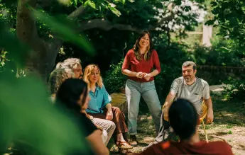 Dibertsitatea aberastasun kolektibo gisa ulertzen duen lan-ingurune bat nahi dugu