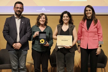 Fotografia dels Premis Girona Creant Futur amb Lluc Salellas, Marta Doncel, Núria Iglesias i Raquel Robert